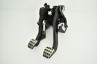 A2042905301 2042905301 A 204 290 53 01 Mercedes Rwd Brake And Clutch Pedal Assembly Oem