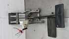 4721735aa Chrysler Town Country Brake