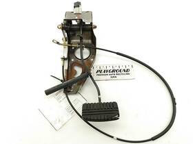 546.ar1x93 91-99 Dodge Stealth / 3000gt Brake Pedal Assembly With Switch And Cable A/t