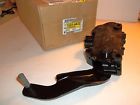 15254432 6000 Pedal Oem 8000 1524432 Med.trk.tilt Cab Gm Genuine - 7000 Accelerator