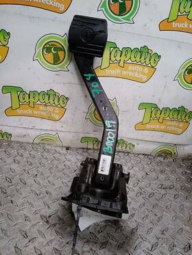 704.al1g19 Alfa-romeo Giulia 2019 Gas Pedal 2536931 704.al1g19 Alfa-romeo Giulia 2019 Gas Pedal 2536931