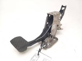 546.au1d07 Audi 2007 A3 Brake Pedal Oem