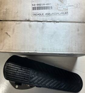 240070 Bendix Brake Pedal 14047 Treadle Asm New Ships Free