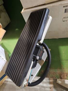 65381 Bendix Electric Throttle Pedal