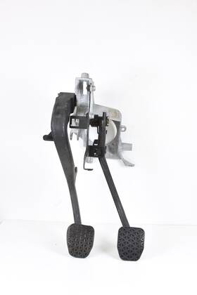 1162638 Bmw E39 5-series E38 Oem 97-03 Manual Transmission Clutch Brake Pedal