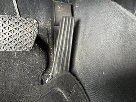 234.bm1308 Bmw Accelerator Fuel Gas Pedal With Sensor 2008 X3 3.0l
