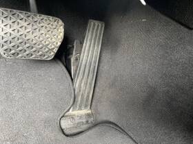 234.bm1d17 Bmw 2016-2019 330i Gas Pedal Black Tc Cl3 73k -x-drive- 57315