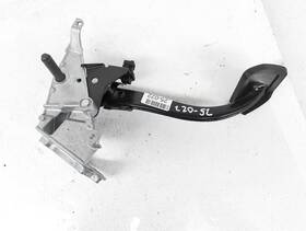 35-00-6-785-888 Bmw 2010 Z4 Brake Pedal With Bracket Assembly