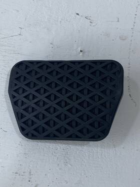 421.2 Bmw 35.21-1 2008 - 2013 E90 E91 E92 328i 3 Series Oem Brake Pedal Rubber Pad