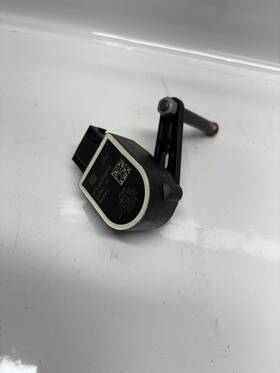 37146855309 Bmw 330e 330i G20 Brake Stop Pedal Sensor Oem 2019 - 2021