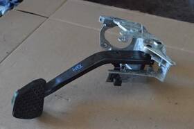 546.bm1s11 Bmw 2007 2008 2009 2010 2011 328i 335i Brake Pedal Sedan Automatic A/t