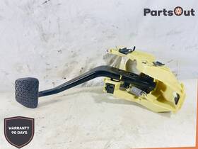 679190002 Bmw 2007 - 2013 X5 E70 Brake Stop Pedal With Bracket Oem