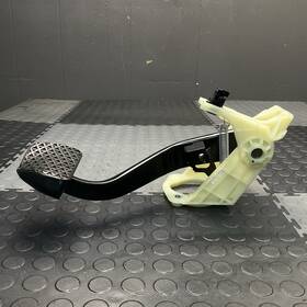 6798596 Bmw 2012-2015 X1 Brake Foot Stop Pedal Assembly With Mount Bracket Oem