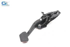 6873114 Bmw 330i G20 Brake Stop Pedal Oem 2019 - 2020