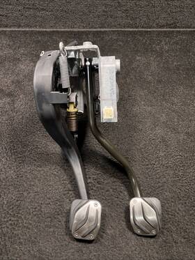 6876795 Bmw 2020 M2 Competition Manual Transmission Clutch Brake Pedal Assy Oem