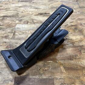 6889824 Bmw Gas Pedal Accelerator Module Oem G20 G22 M440ix M340i