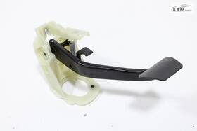 C4005570se Bmw 2013-2016 320i F30 Front Floor Brake Stop Pedal And Support Mount Bracket Oem