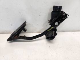 234.gm4l08 Buick 2006 Lacrosse 3.8l / At Accelerator Pedal - Dbw Drive By Wire