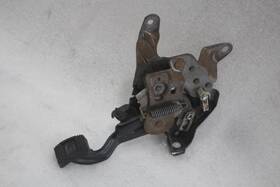547.gm4k00 Buick 2000 2001 2002 2003 2004 Regal Emergency Parking Brake Pedal Cable