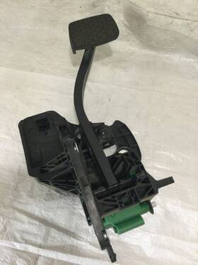 84344897 Buick 2018-2020 Regal Brake Foot Pedal Oem