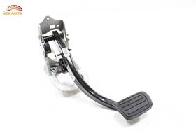 23359701 Cadillac Ct6 Brake Stop Pedal With Bracket Oem 2016 - 2020