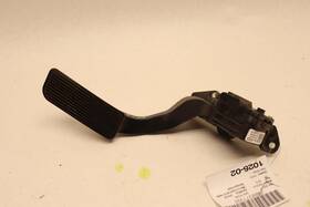 23473723 Cadillac 2015-2020 Escalade Gas Throttle Accelerator Pedal Oem