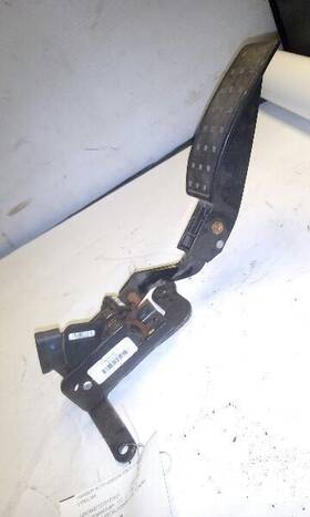 546.gm6m07 Cadillac 2007 Sts Pedal Brake/clutch