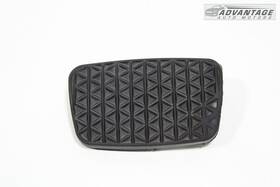 1501721 Chevrolet 2016-2023 Malibu Floor Foot Brake Pedal Stop Rubber Pad Oem