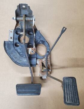 15734407 Chevrolet 1999-2002 Chevy Silverado Gmc Sierra Gas Brake Pedal Assembly Automatic Oem