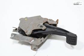 23375547 Chevrolet 2016-2021 Malibu Ls Floor Parking Brake Stop Pedal With Bracket Oem