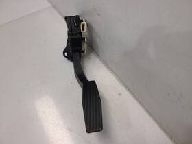 234.gm1h14 Chevrolet 2014 Sonic Lt 1.4l / At Accelerator Pedal - Dbw Drive By Wire