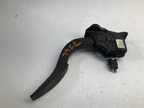 234.gm1h19 Chevrolet 12-20 Sonic Sdn Accelerator Gas Pedal Q