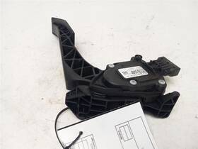 234.gm1i14 Chevrolet 2014 Malibu Gas Pedal Oem