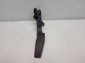 234.gm1j09 Chevrolet 2009 Malibu 2.4l / At Accelerator Pedal - Dbw Drive By Wire