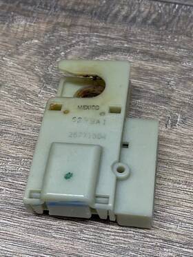 25771554 Chevrolet 2006 Silverado 1500 Brake Pedal Stop Light Switch