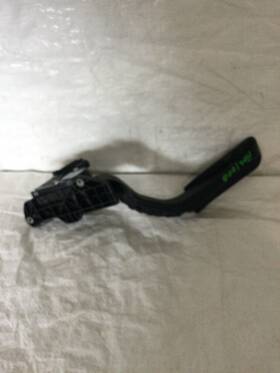 29072082 Chevrolet 2014 Silverado 2500hd Accelerator Gas Pedal Oem
