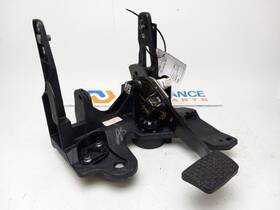 546.gm1e15 Chevrolet Brake Pedal For Cruze 2015 Oem