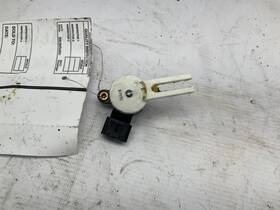 546.gm1m20 Chevrolet 13-24 Malibu Brake Pedal Position Sensor Stop Light Switch Q