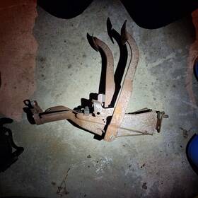 546.gm1n64 Chevrolet 1964-65 Chevelle El Camino Clutch And Brake Pedal With Carrier Assembly - Oem