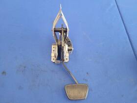 546.gm1w11 Chevrolet 2010-2015 Camaro Ss Pedal Box Brake Automatic Transmission A/t 2626