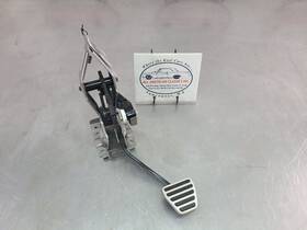 546.gm1w13 Chevrolet 2013 Camaro Brake Pedal Assembly - Oem
