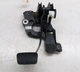 60009134 Chevrolet 2024 2025 Trax Oem Left Front Lower Brake Pedal Assembly
