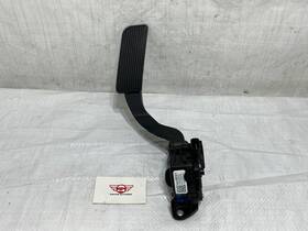 84496237 Chevrolet 2019 Traverse Accelerator Gas Pedal Oem