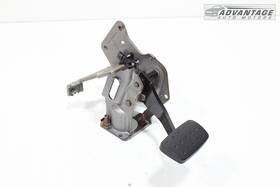 84517825 Chevrolet 2019-2021 Blazer Floor Brake Stop Pedal With Bracket Oem