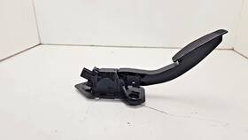 86561515 Chevrolet 20-25 Silverado Sierra 2500 3500 Gas Pedal Throttle Accelerator Oem