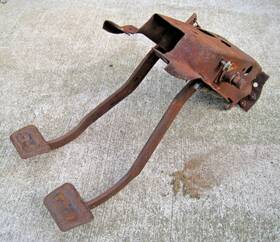 Chevrolet C10 C20 K10 K20 2wd 4wd 4x4 1964 1965 1966 And Gmc Truck Clutch Brake Pedal Assembly Oem Gm Part