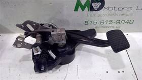 84664065 Chevrolet Equinox 2020-2022 Brake Foot Stop Pedal Assembly Oem