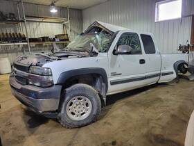 234.gm8n02 Chevrolet Truck Silvrdo25 2002 Accelerator Parts 2072540