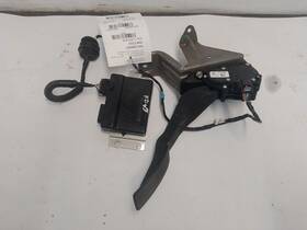 Chevrolet Truck 546.gm8m07 Throttle Accelerator Pedal With Module From 2007 Silverado 1500 Classic 12401005