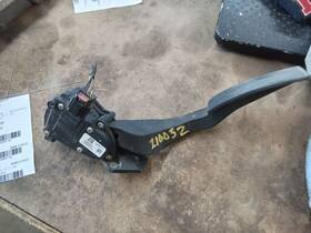 546.gm8n06 Chevrolet Truck Silvrdo25 2006 Diesel Pedal 581182